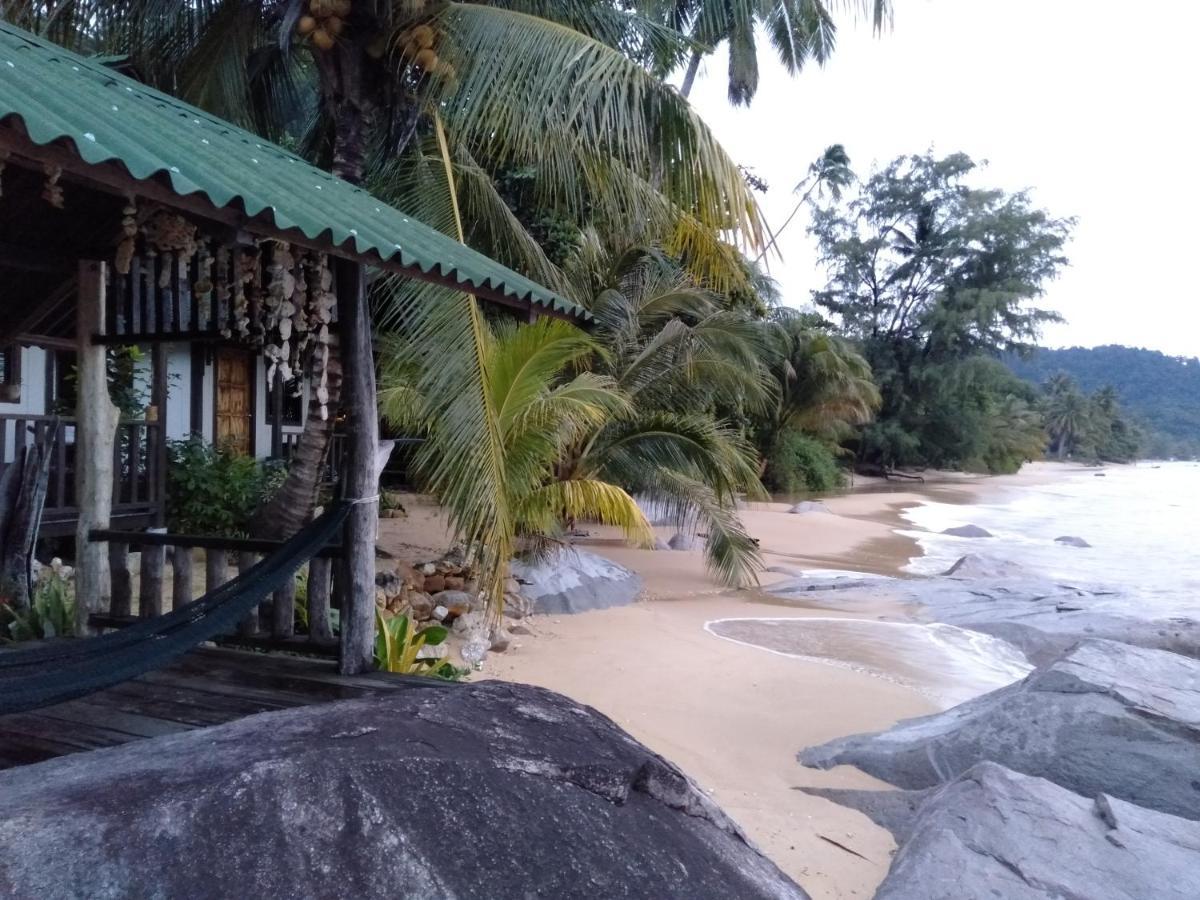 Beach House Kampung Genting 外观 照片