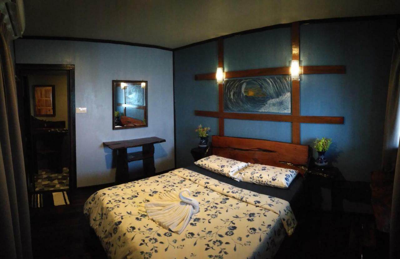 Beach House Kampung Genting 外观 照片